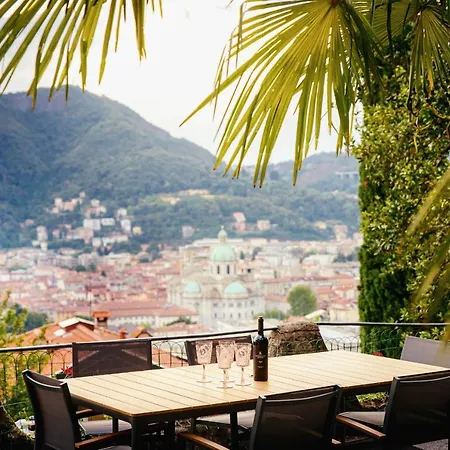 Vakantiehuis Bertacchi - Inside And Out Como