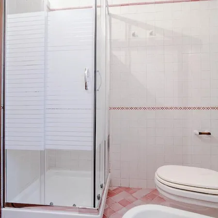 Vakantiehuis Bertacchi - Inside And Out Como