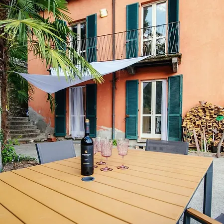 Σπίτι διακοπών Bertacchi - Inside And Out