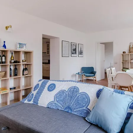 Bertacchi - Inside And Out Holiday home *